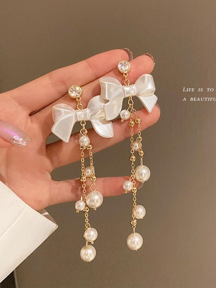 Discover Elegant & Trendy Earrings Enhance Your beauty with our stunning handcrafted jewellery collection. perfect for weddings, parties, and festive occasions. shop stylish designs With premium quality at affordable prices.