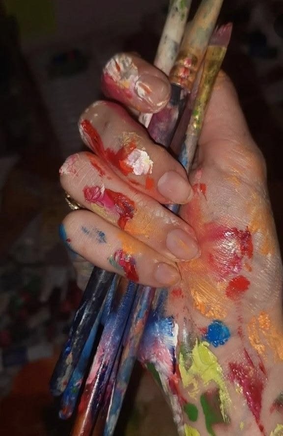 🎨 (2)