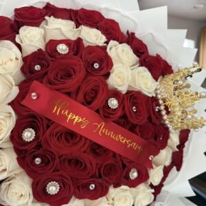 Luxury Heart-Shaped Roses Bouquet