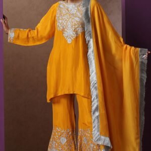 premium phiran kurta and pant set under 5000