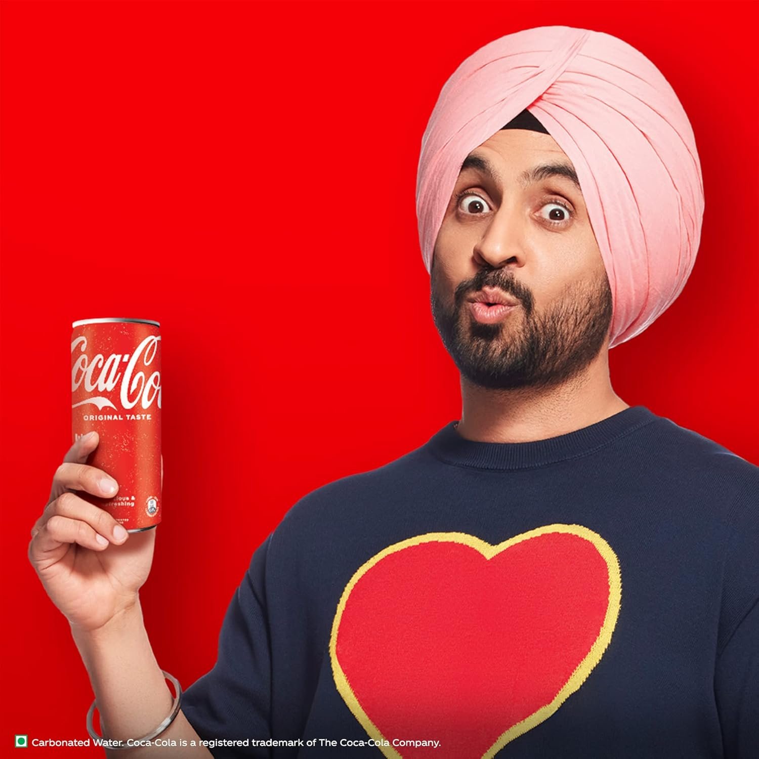 coca cola original taste soft drink can, 300 ml Coca-Cola Can 300ml Refreshing Carbonated Soft Drink