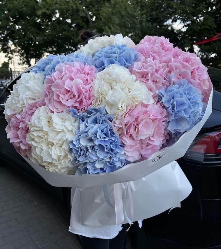 BIRTHDAY BOUQUET